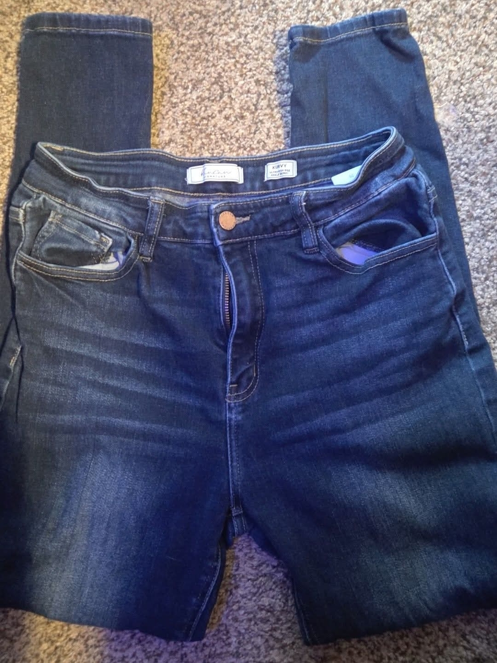 Dark Wash Women’s Jeans - Classic Straight Fit